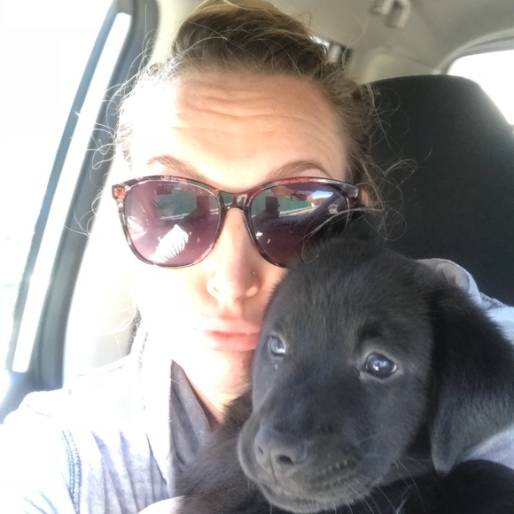 Meet your Posher, Alexis - Picture 1 of 1